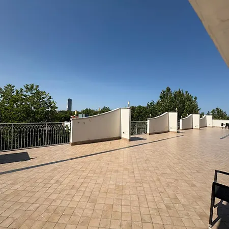 Sky Attico Favorita *