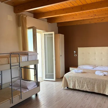 Lägenhet Sky Attico Favorita