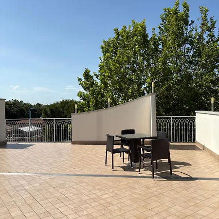 Sky Attico Favorita Lejlighed