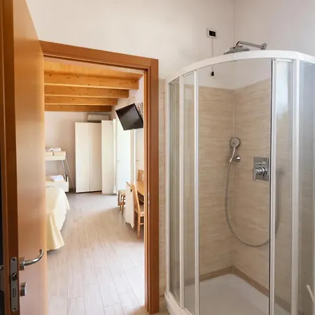 Comfort Con Terrazza Solarium Favorita