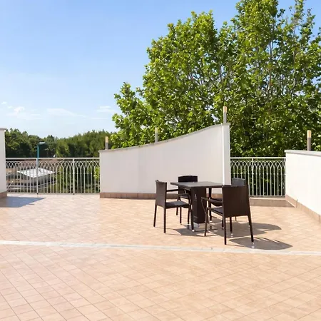 Apartamento Comfort Con Terrazza Solarium Favorita *